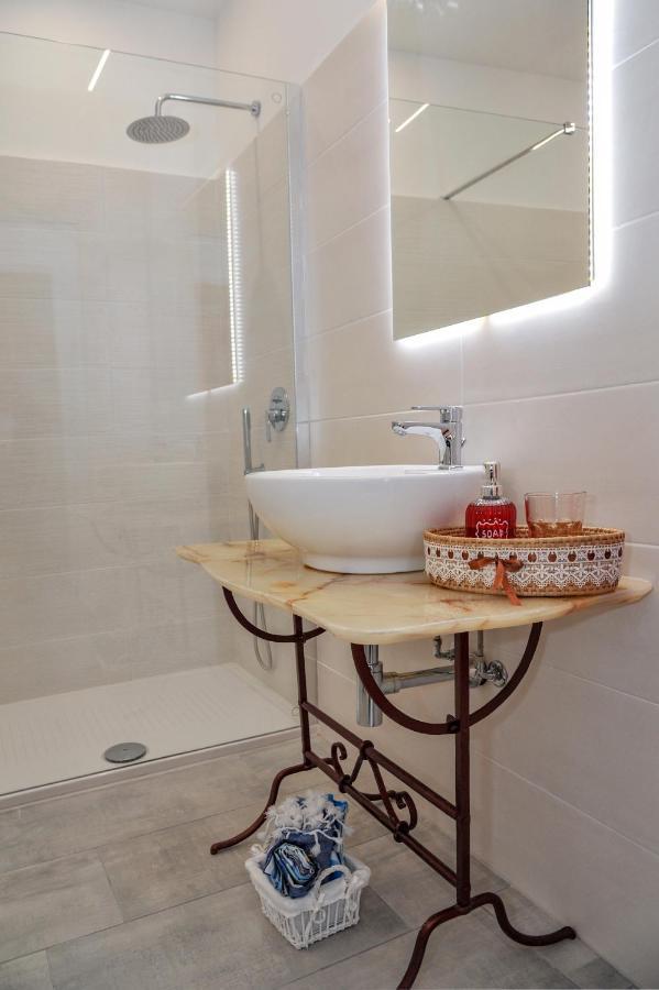 Casa Lele Bed & Breakfast Noto Eksteriør bilde