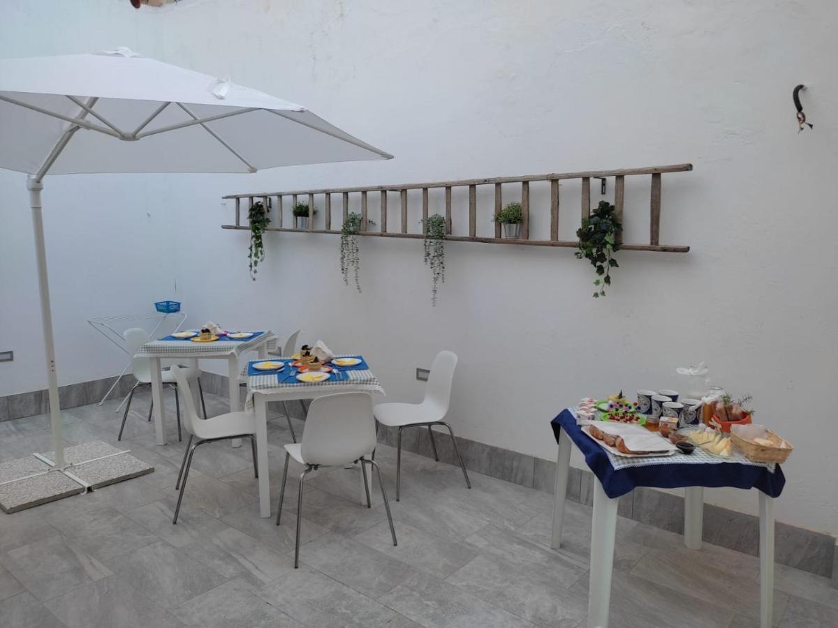 Casa Lele Bed & Breakfast Noto Eksteriør bilde