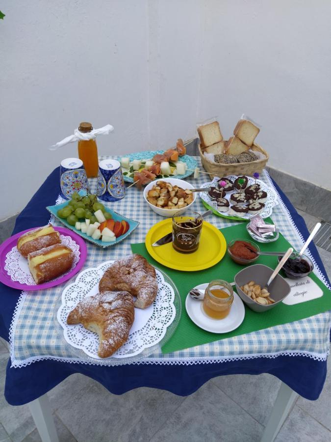 Casa Lele Bed & Breakfast Noto Eksteriør bilde